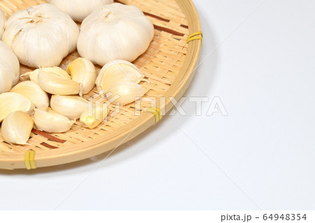 野菜　にんにく 64948354