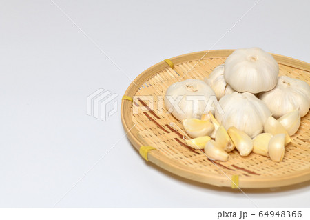野菜　にんにく 64948366