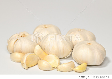 野菜　にんにく 64948871