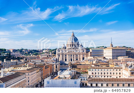 ローマ　サン・ピエトロ大聖堂 64957829
