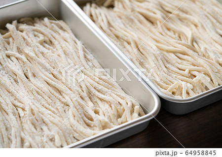 讃岐うどん　生麺 64958845