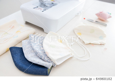 手芸　手作り布マスク 64960102