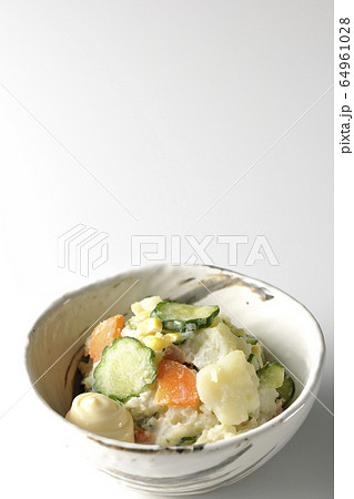 ポテトサラダ 64961028