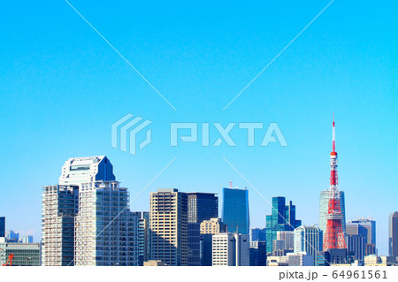 東京都 東京の町並みと東京タワー 東京都 東京の町並みと東京タワー 64961561