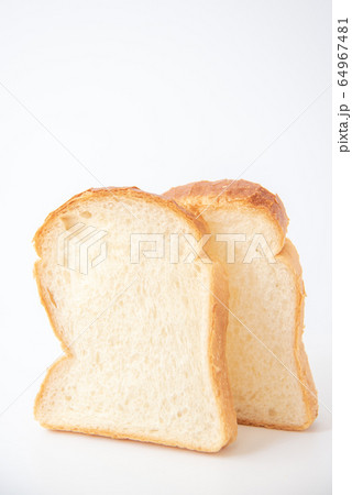 ふわふわの食パン 64967481