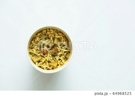 カップラーメン 64968525