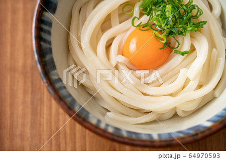 讃岐うどん 64970593