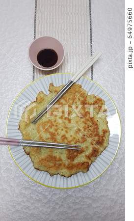料理 箸 食べ物 64975660