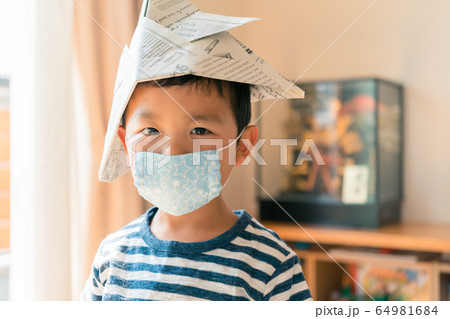 6 years old 64981684