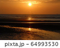 台湾高美の夕陽 64993530