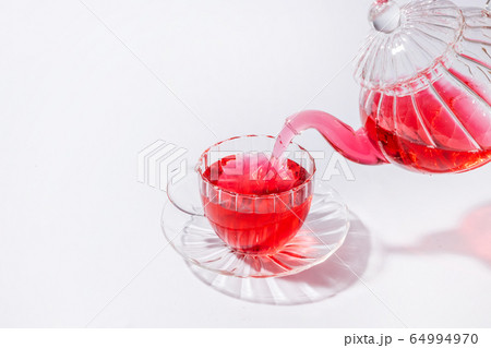 きれいになるハーブティー Beauty and health, herb tea きれいになるハーブティー Beauty and health, herb tea 64994970