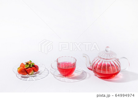 きれいになるハーブティー Beauty and health, herb tea きれいになるハーブティー Beauty and health, herb tea 64994974