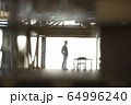 家　模型　男性一人 64996240