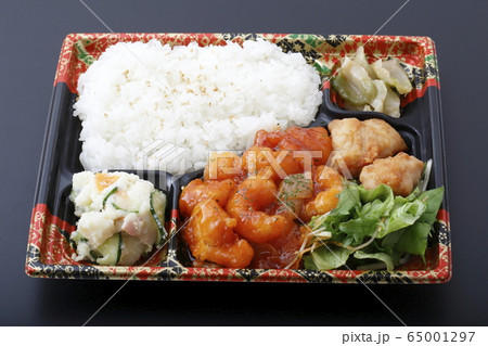 エビチリ弁当 エビチリ弁当 65001297