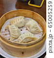 餃子 皿 食品 65005259