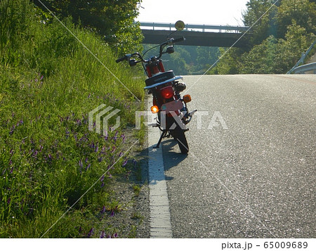 いつもの広域農道ひとやすみ。ハンターカブ 65009689