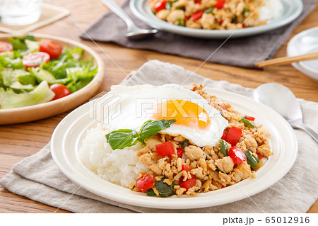 ガパオライス 65012916