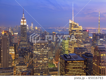 New York City skyline at dusk, USA 65016783