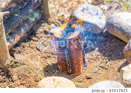 ブッシュクラフト素材　スウェーデントーチ 65017625