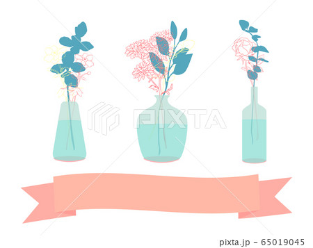 ３つの花瓶とリボン 65019045