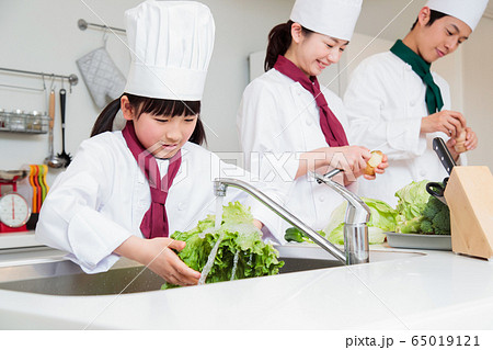 シェフ コック 料理 料理教室 料理 シェフ コック 料理 料理教室 料理 65019121