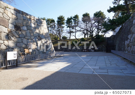 名古屋城 本丸表一之門跡 名古屋城 本丸表一之門跡 65027073