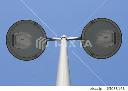 Street-lamp Street-lamp 65033168