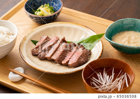牛タン定食 牛タン定食 65036508