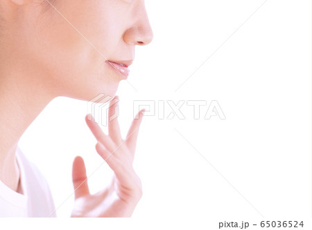 美肌　スキンケア　ホワイトニング　ビューティイメージ　イメージ素材 65036524