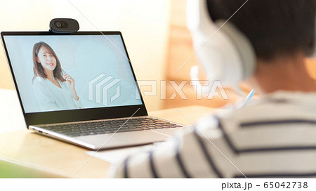 オンライン授業 オンライン講師 家庭学習 イメージ オンライン授業 オンライン講師 家庭学習 イメージ 65042738