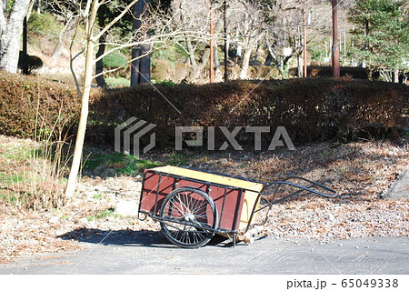 荷車 65049338