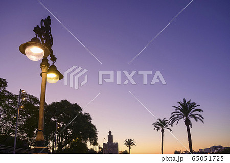 Spain, Seville, Torre Del Oro, Torre Del Oro at dawn Spain, Seville, Torre Del Oro, Torre Del Oro at dawn 65051725
