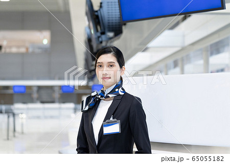 女性 空港 スタッフ 女性 空港 スタッフ 65055182