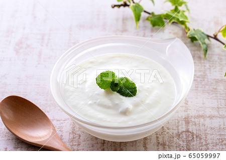 ヨーグルト 65059997