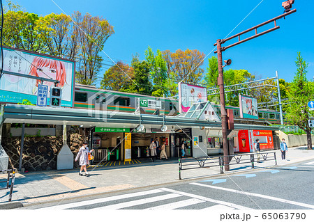 東京　原宿駅　竹下口 65063790