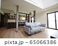 吹抜リビング 65066386
