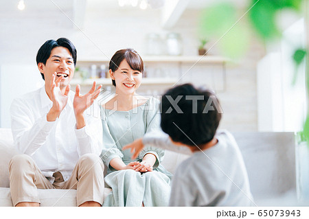 ファミリー 若い ファミリー 若い 65073943