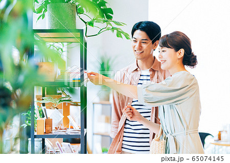 買い物　代官山 65074145