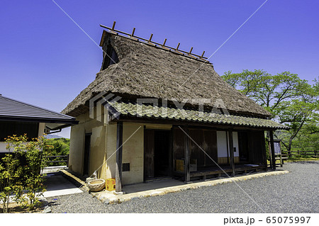 吉井町　城山公園　茶臼山城跡　休憩所　岡山県赤磐市 65075997