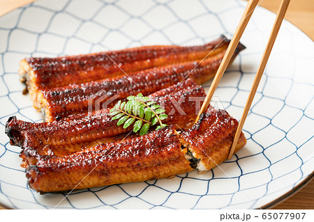 鰻の蒲焼 鰻の蒲焼 65077907