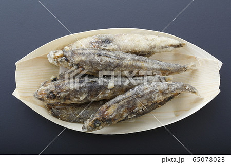 メヒカリの唐揚げ 65078023