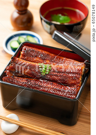 特大うなぎの鰻重 65078149