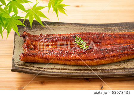 特大うなぎの蒲焼 65078432