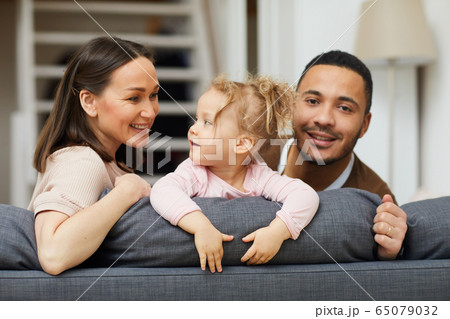 Happy Family At Home Happy Family At Home 65079032
