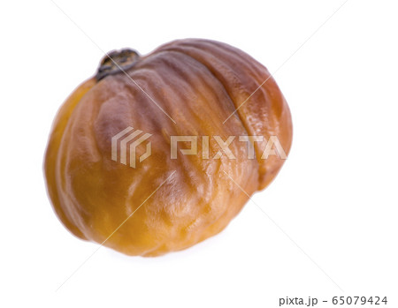 chinese food, peeled roasted chestnut isolated on 65079424