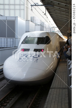引退間際の東海道新幹線700系 65083214