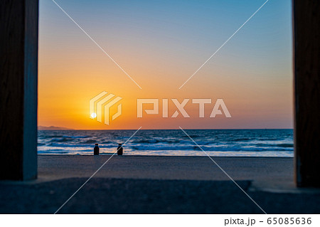 岩屋海岸の夕暮れ【福岡県】 岩屋海岸の夕暮れ【福岡県】 65085636