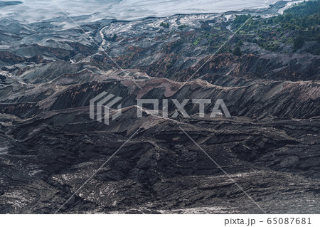 Photograph of rocks with volcanic rock 65087681