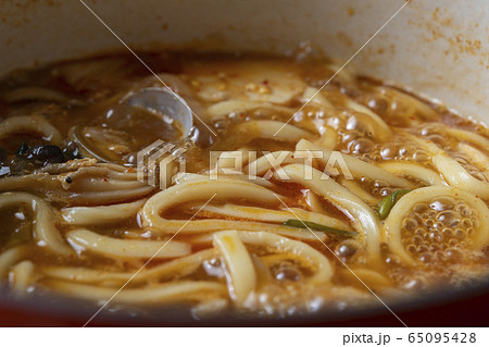 シメのうどん 65095428