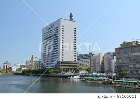 横浜・クイーンの塔 65105011